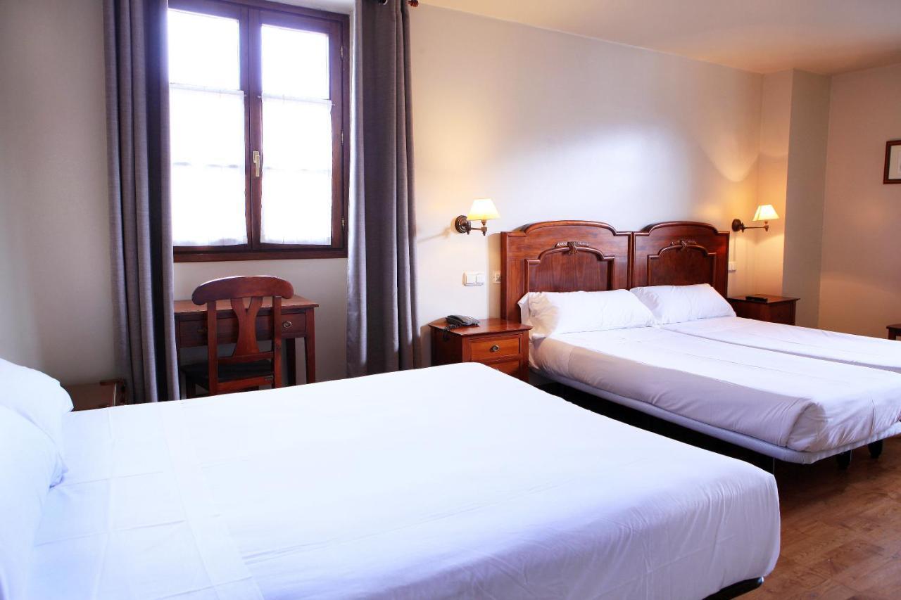 Hostal Antxitonea 엘리존도 외부 사진