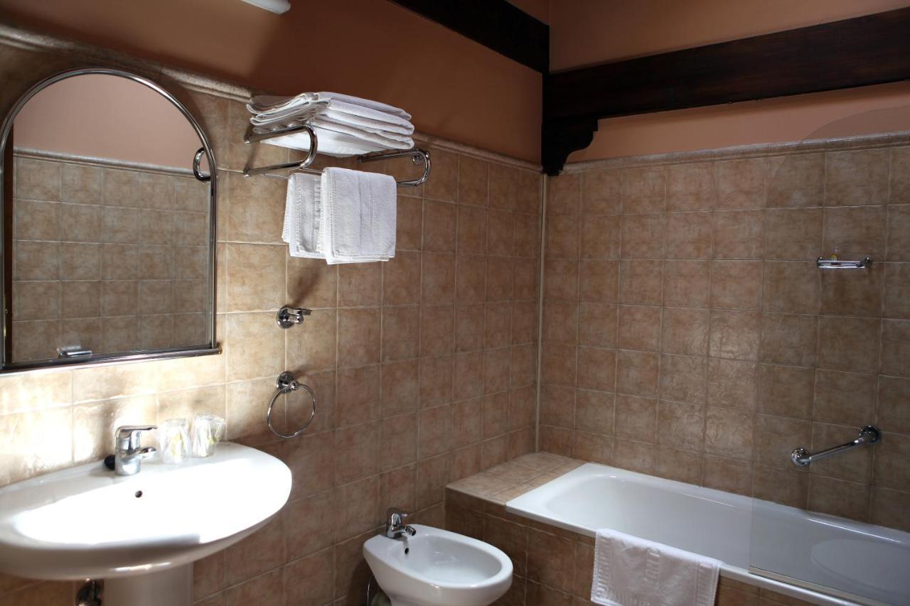 Hostal Antxitonea 엘리존도 외부 사진