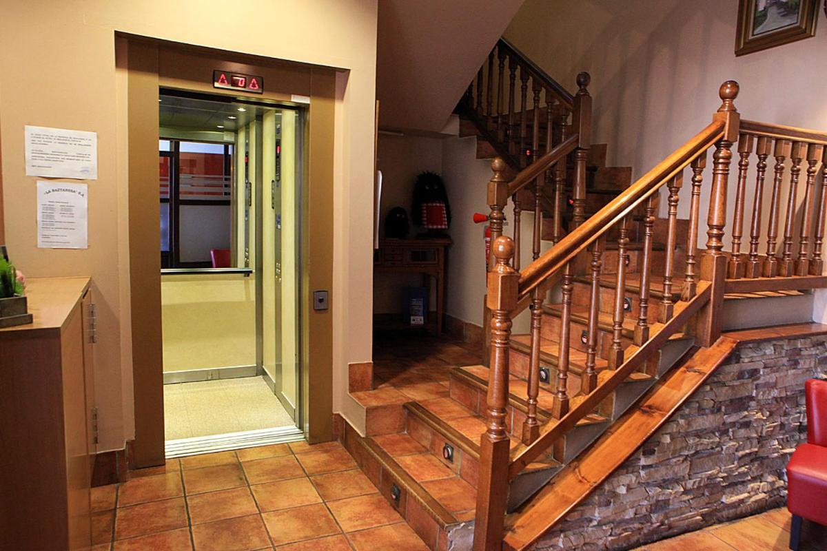 Hostal Antxitonea 엘리존도 외부 사진